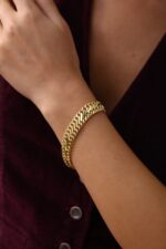 Geniş Form Gold Kaplama Modern Zincir Bileklik – 925 Ayar Gümüş - Görsel 3