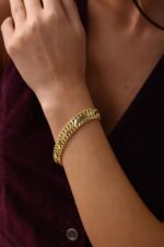 Geniş Form Gold Kaplama Modern Zincir Bileklik – 925 Ayar Gümüş - Görsel 4