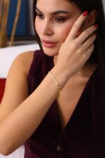 Mozaik Bağlantılı Mini Plaka Altın Kaplama Bileklik - Görsel 6