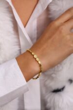 Üç Boyutlu Zigzag Form Altın Kaplama Modern Bileklik - Görsel 2