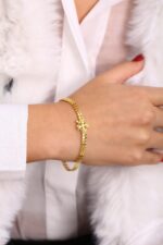 Taş Detaylı Yuvarlak Plaka Altın Kaplama Zarif Bileklik - Görsel 3