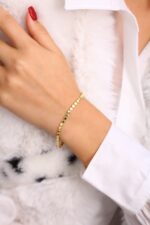 Yuvarlak Plaka Formlu Altın Kaplama Şık Bileklik - Görsel 4