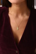 Tavus Kuşu Kuyruğu Motifli Altın Kaplama Gümüş Kolye - Görsel 4