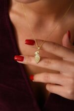 Tavus Kuşu Kuyruğu Motifli Altın Kaplama Gümüş Kolye - Görsel 5