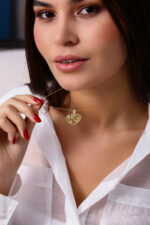 Renkli Taşlı Çiçek Motifli Kalp Altın Kaplama Gümüş Kolye - Görsel 4