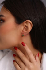 GoldPark Yeşil Taşlı Halka Gümüş Küpe – Swarovski Detaylı, Zarif Kadın Küpe - Görsel 4