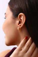 Burgu Model Altın Kaplama Halka Küpe - Görsel 2