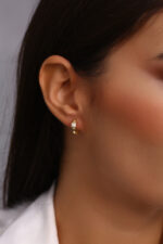 Kare Taşlı Minimal Altın Kaplama Halka Küpe - Görsel 8