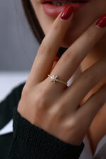 Yıldız Form Baget Taşlı Kadın Yüzük 925 Ayar Gümüş - Görsel 5