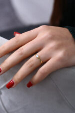 İnce Form Tektaş Gold Kadın Yüzük - Görsel 2