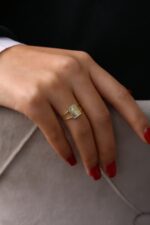 Kart Motifli Modern Gold Kadın Yüzük - Görsel 12