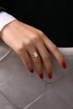 Kart Motifli Modern Gold Kadın Yüzük - Görsel 7