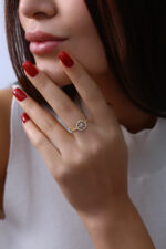 Güneş Motifli Işıltılı Gold Kadın Yüzük - Görsel 3