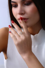 Güneş Motifli Işıltılı Gold Kadın Yüzük - Görsel 6