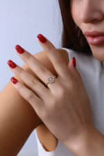 Güneş Motifli Işıltılı Gold Kadın Yüzük - Görsel 8