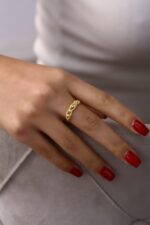 Baget ve Yuvarlak Taş Detaylı İnce Gold Yüzük - Görsel 4